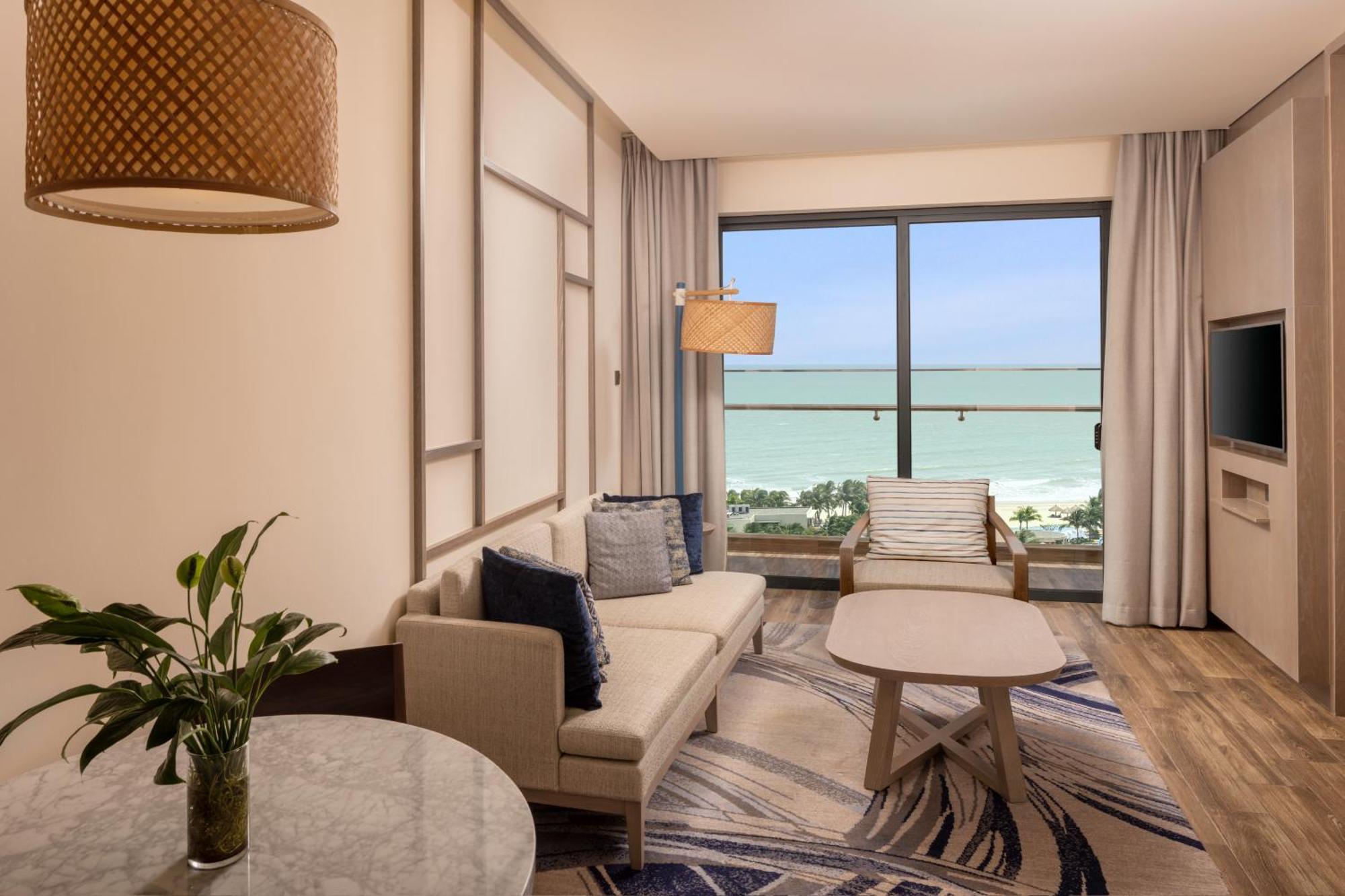 胡深海滩美丽亚度假村 后川 外观 照片 A living room at the hotel